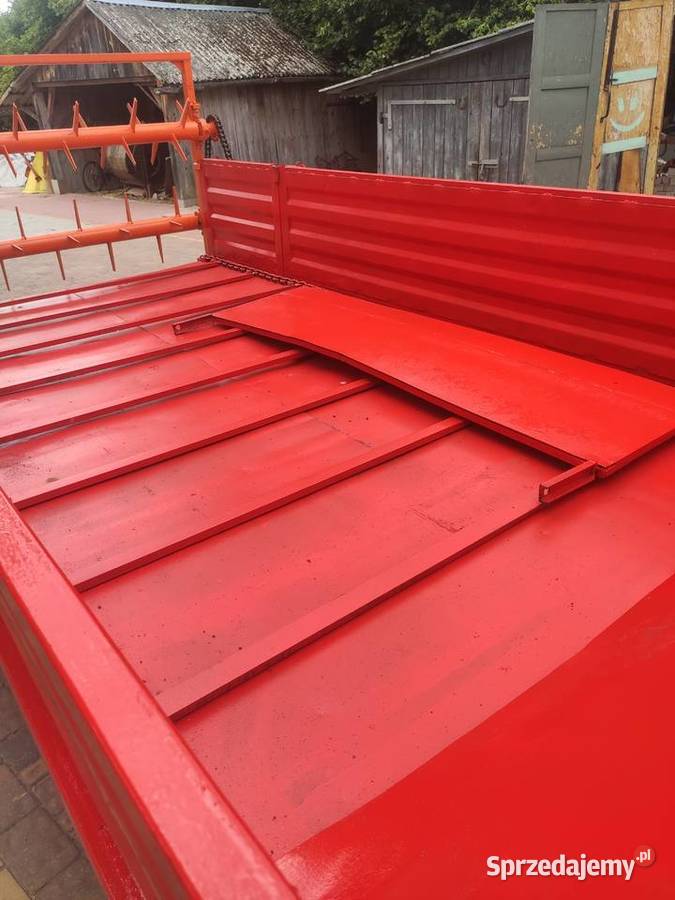 Przyczepka 4 tony rozrzutnik obornika 1 osiowy Iłża