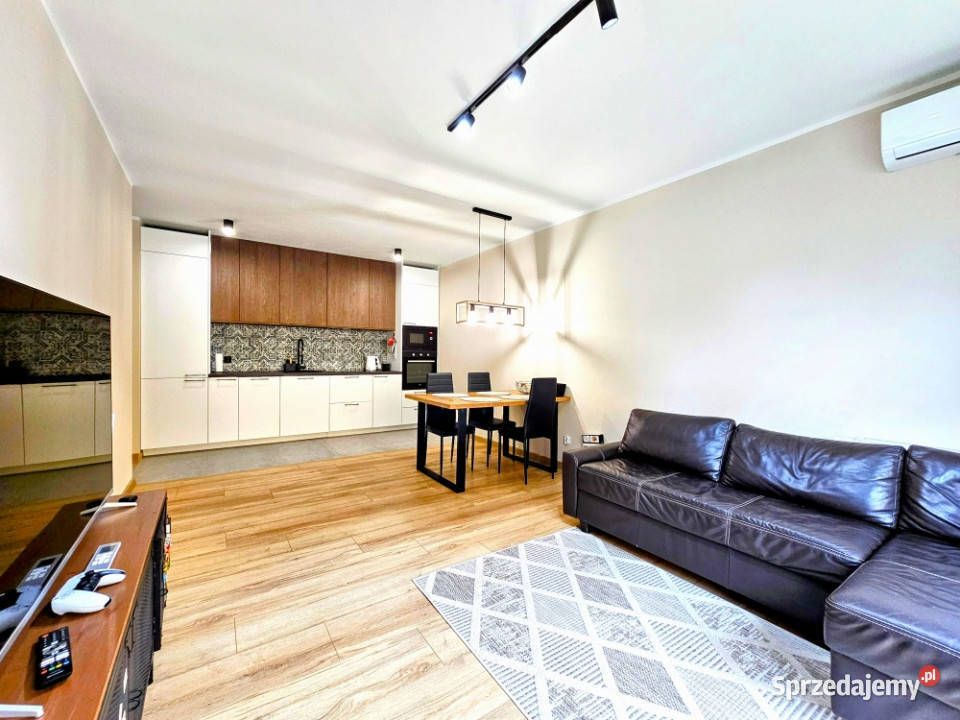 Świeżo wykończone mieszkanie 55 m2 z ogródkiem Warszawa sprzedam