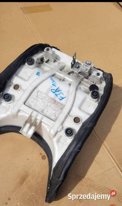 Yamaha FJR 1300 0612 FOTEL KANAPA SIEDZENIE Nowy Tomyśl