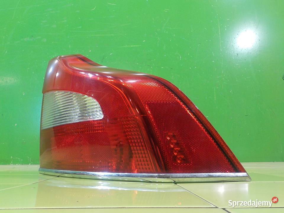 VOLVO S80 II LIFT I 24 D 10r SEDAN 4D lampa Suków