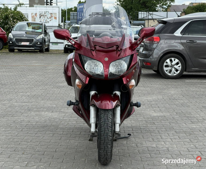Yamaha FJR FILMBezwypadkowy12 lat w jednych elektryczny starter wielkopolskie