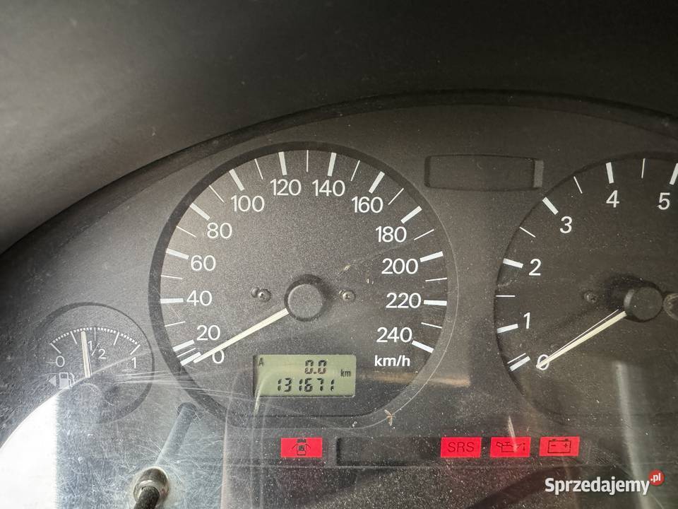 Mitsubishi Carisma 2003 16 benzyna hak Brzeziny