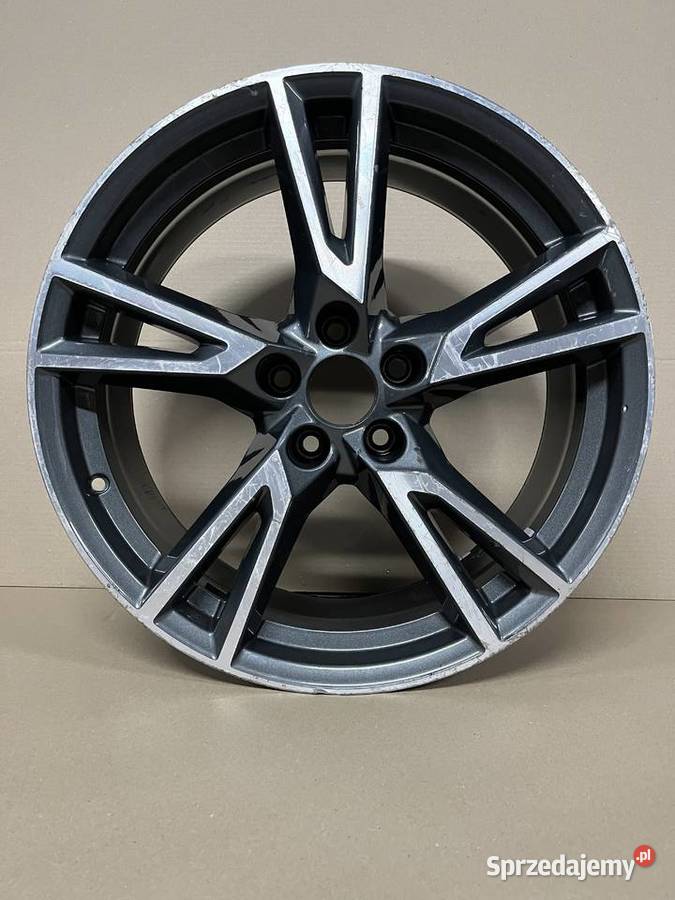 Felga aluminiowa Audi Q5 SQ5 80A601025R 8Jx19 Gostyń
