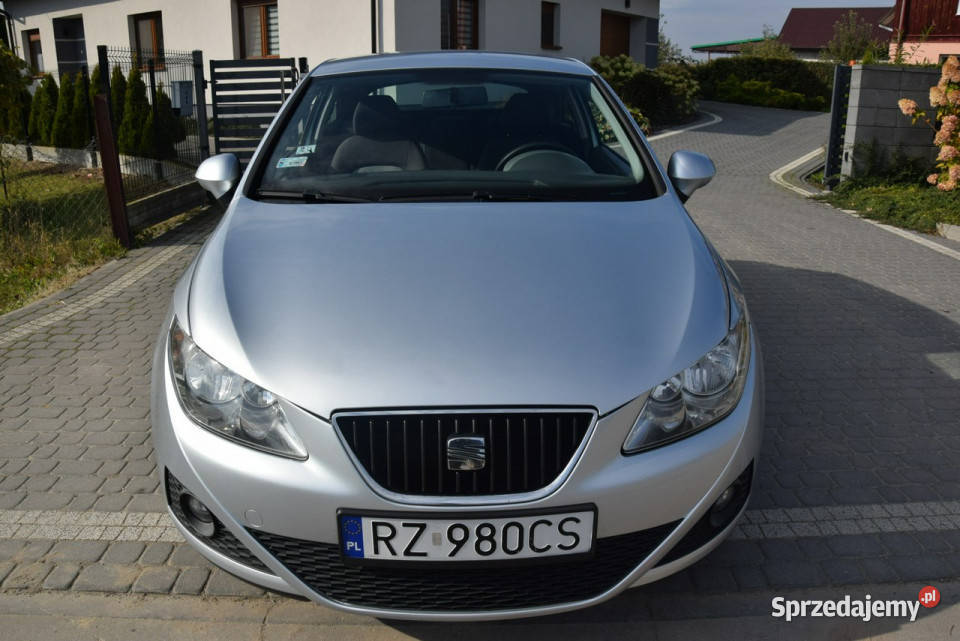 Seat Ibiza 16B Automat Klima 2 Kpl Opon 115 możliwa zamiana podkarpackie Majdan Sieniawski