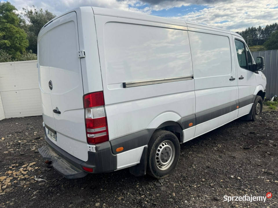 Mercedes Sprinter 30 CDi 180 uszkodzony przód Kęty sprzedam