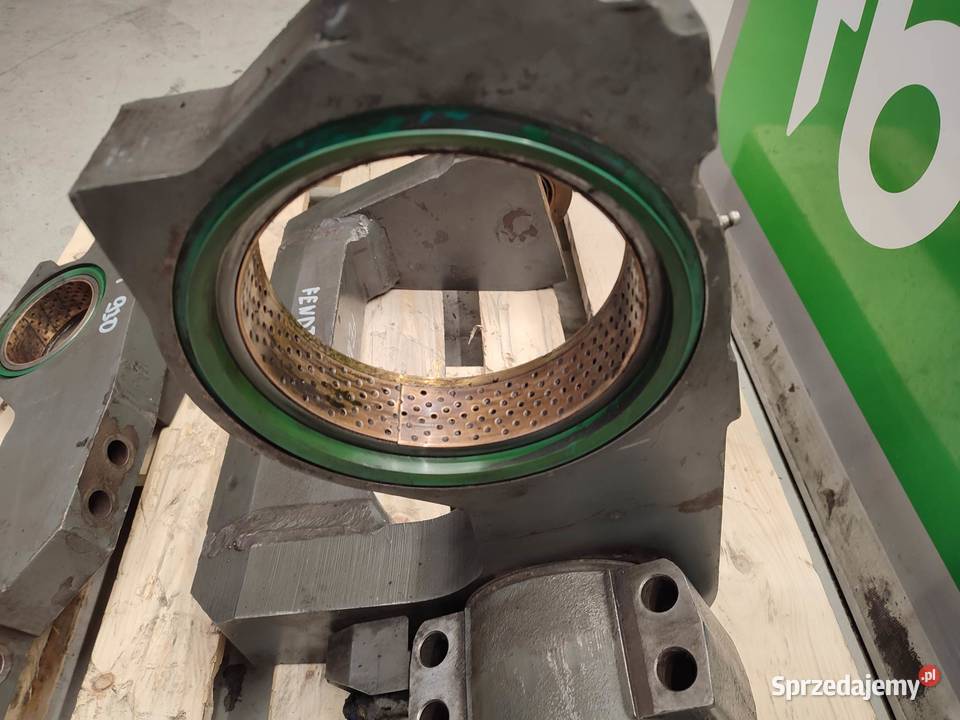 Wspornik mostu Fendt 930 Wilkowo sprzedam