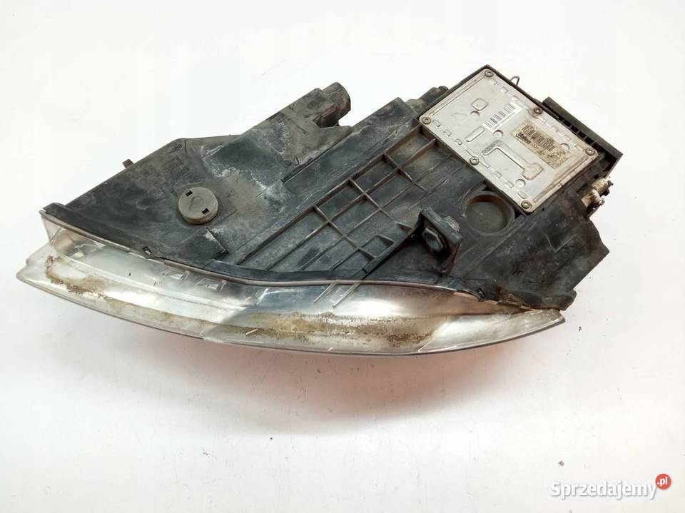LAMPA PRZÓD PRAWA XENON EUROPA 3C0941752D