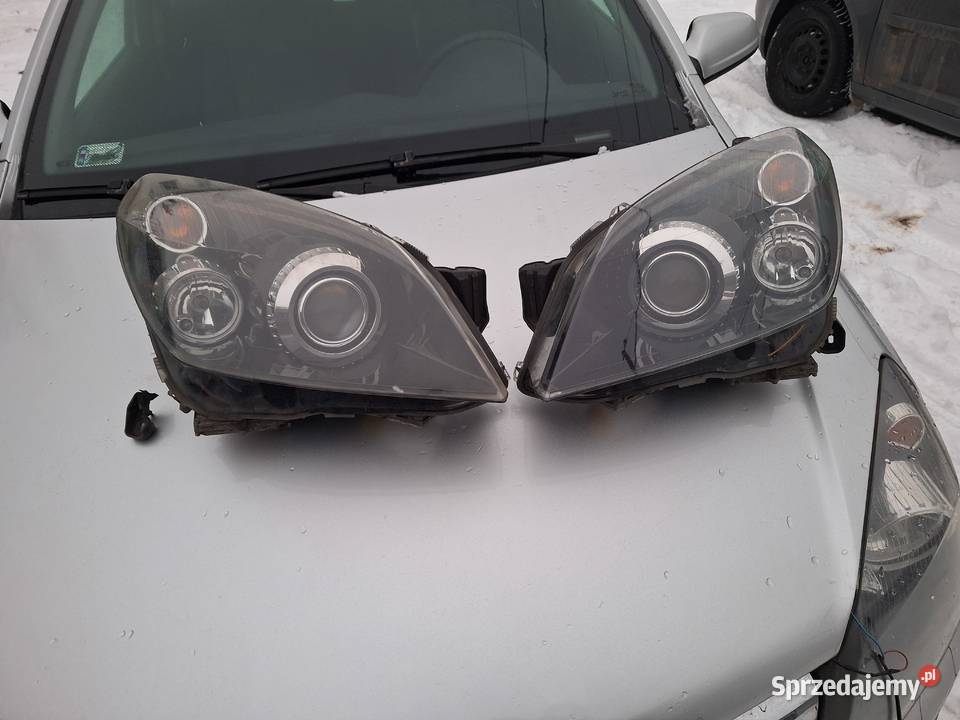 Sprzedam bixenony Opel Astra H skrętne Ustrzyki Dolne