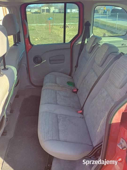 Sprzedam auto renault Kangoo kupiony w Polsce wielkopolskie Rachowa sprzedam