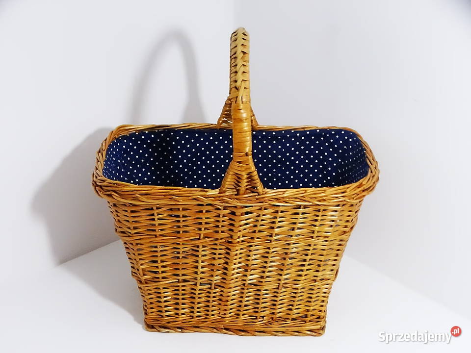 Koszyk wiklinowy z podszewką 40262445 lubelskie