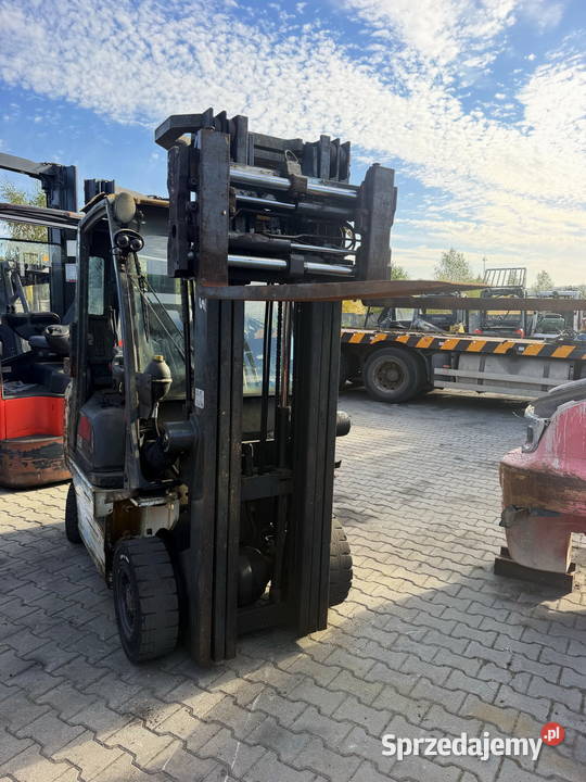 wózek widłowy Nissan FD18 diesel Triplex przesuw diesel Działoszyn