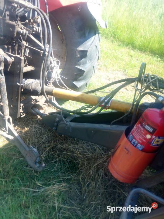 Prasa rolująca Ursus z 543 Owijanie sznurkiem Głogów