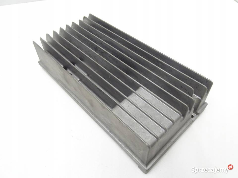 WZMACNIACZ BANG OLUFSEN A4 B8 A5 8T 8T0035223AP