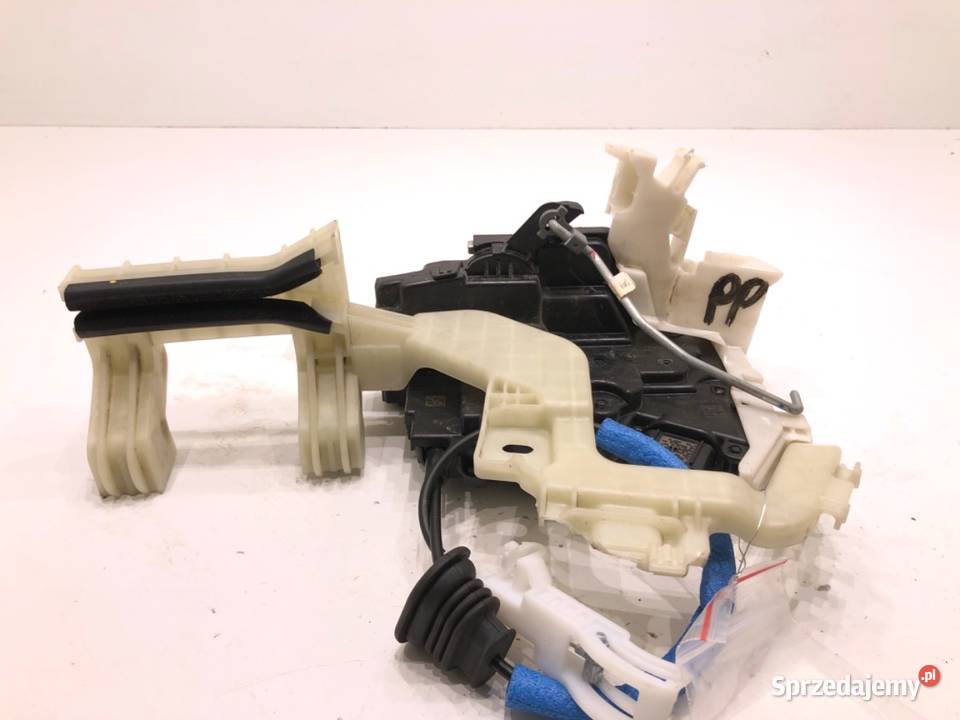 ZAMEK DRZWI PRAWY PRZÓD HYUNDAI ELANTRA VII