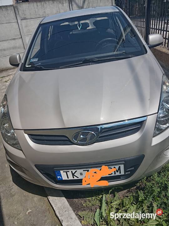 Hyundai i20 niski przebieg 97200 z 2010 roku 76KM