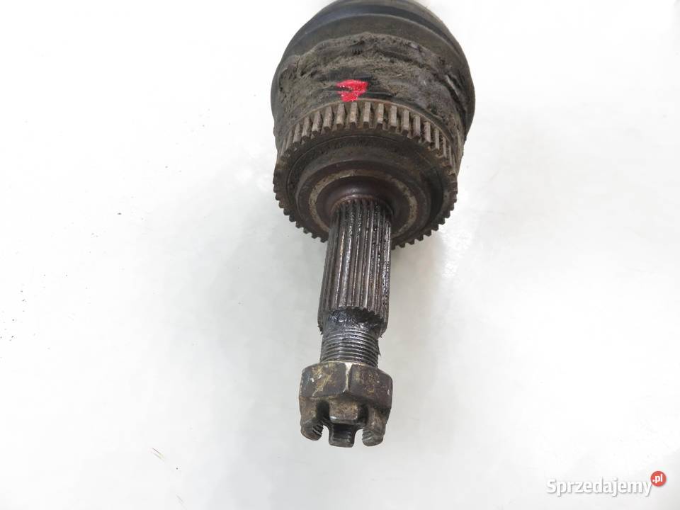 PÓŁOŚ PRAWA PRZEDNIA HYUNDAI TUCSON I 20 CRDi