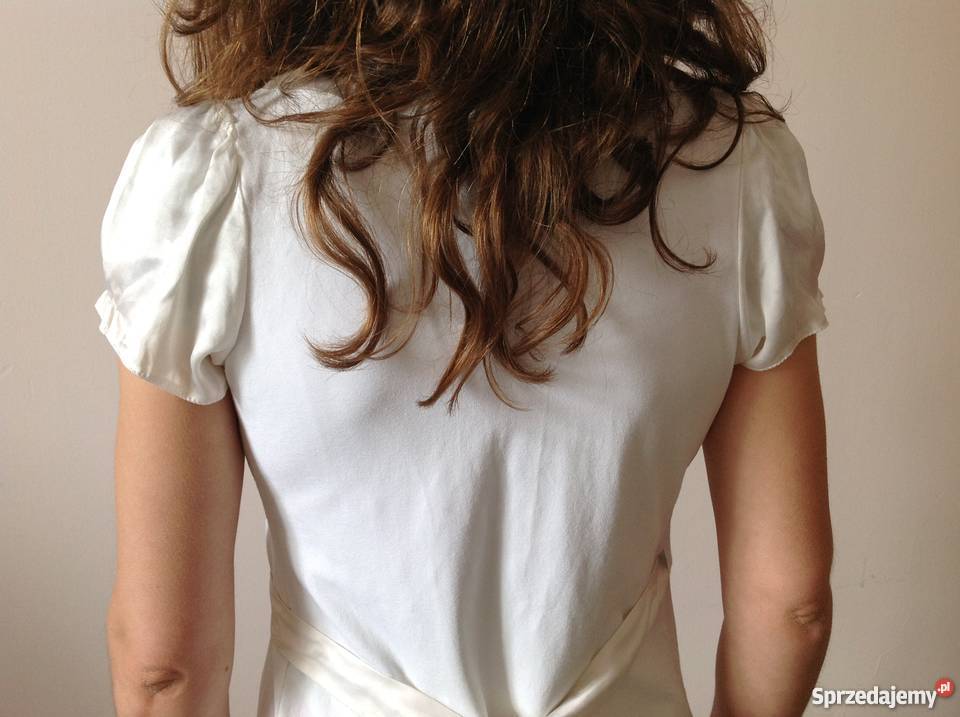 Bluzka biała z falbankami Częstochowa sprzedam