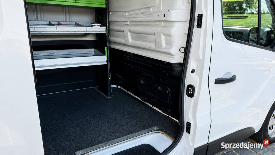 Renault Trafic 16 CDTi 121 3osobowy zabudowa Gdynia sprzedam