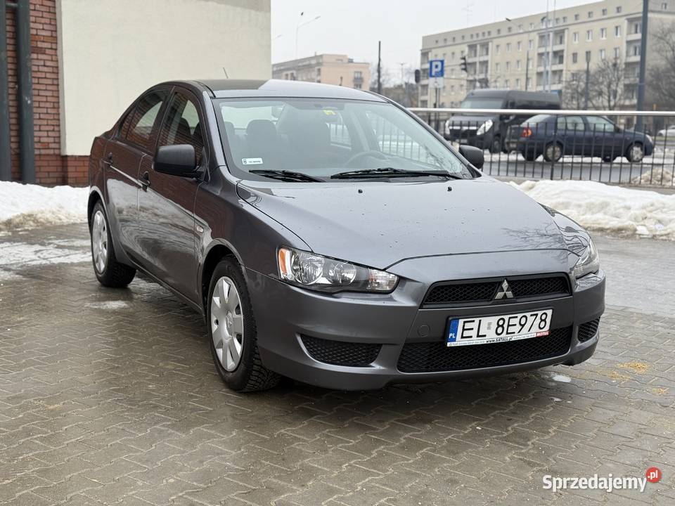 Mitsubishi Lancer X 16 Benzyna 2012 nieuszkodzony Łódź sprzedam
