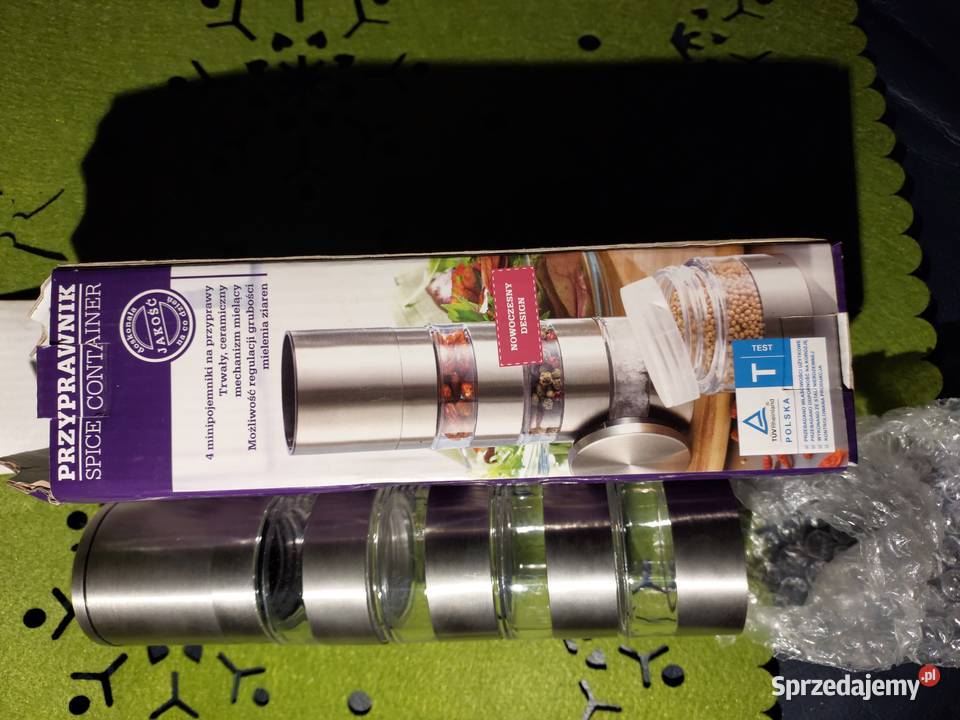 Młynek z pojemnikami na przyprawy Nowy