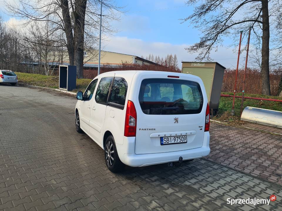 FVAT 23Peugeot Partner Tepee 5 osobowy HAK 16 Bujaków