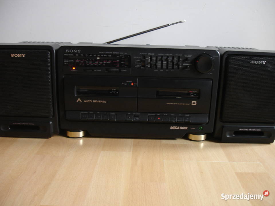 Radiomagnetofon SONY CFS-710L