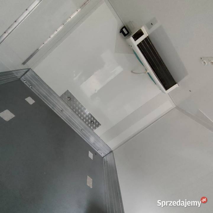 Przyczepa Chłodnicza Chłodnia stacjonarna Laskowa