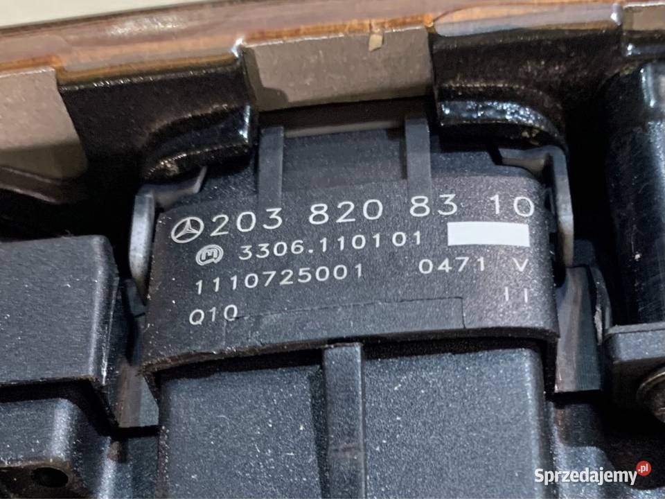 Panel środkowy konsoli A2038208310 mercedes c Szczecin sprzedam