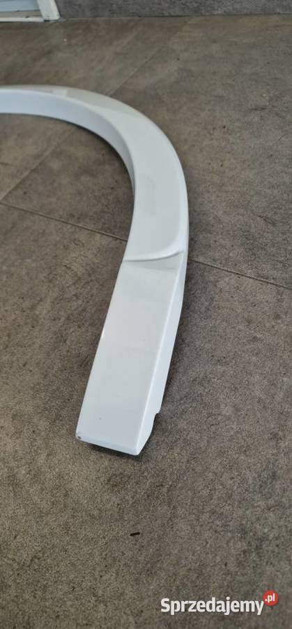 AUDI Q3 8U0853818CD LISTWA BŁOTNIKA PRAWY TYŁ Części samochodowe Kończyce Małe
