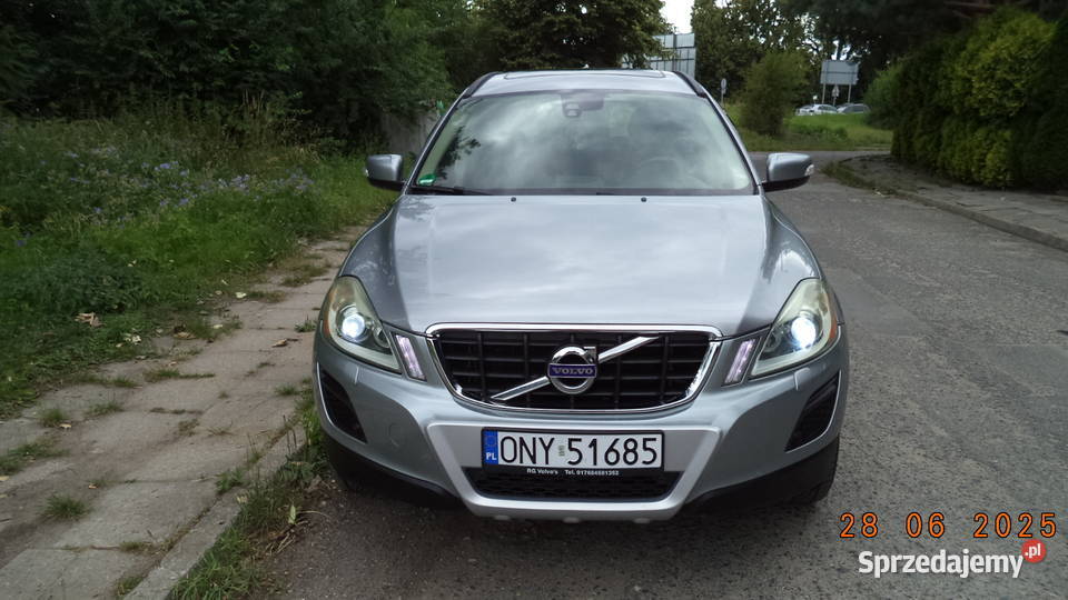 VOLVO XC60 Kinetic skory navi panorama Paczków sprzedam