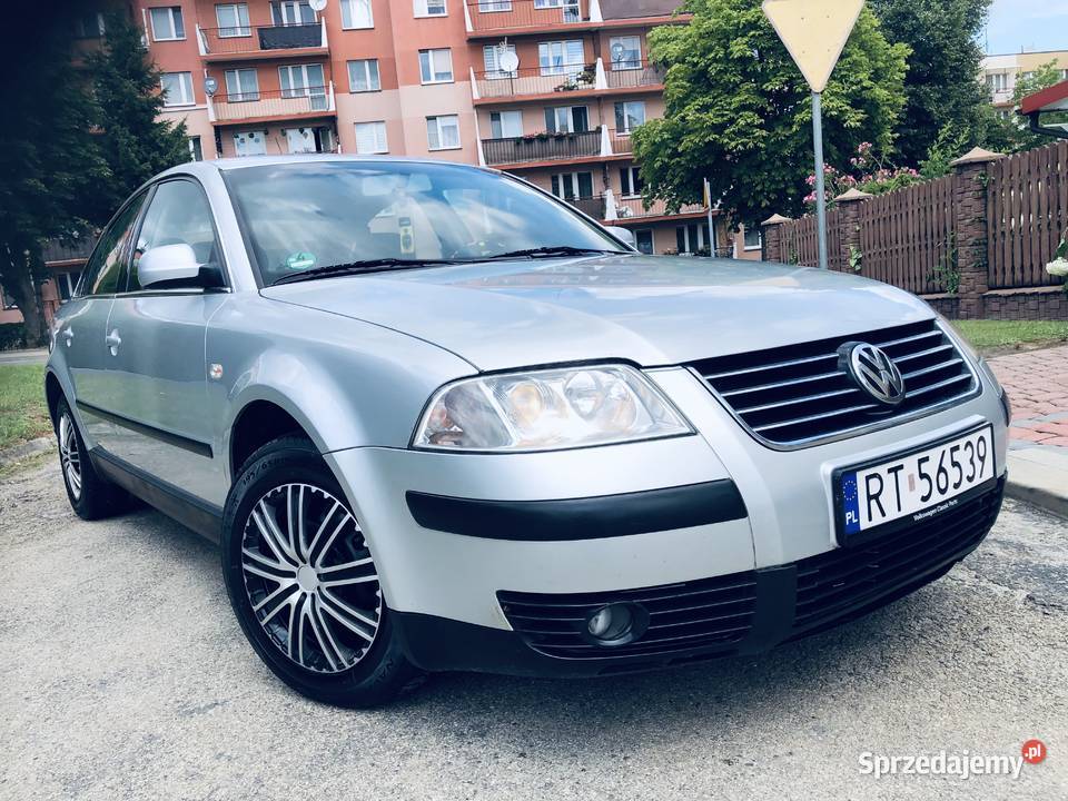 Volkswagen Passat B5 FL SEDAN 20MPI 115 Przeworsk