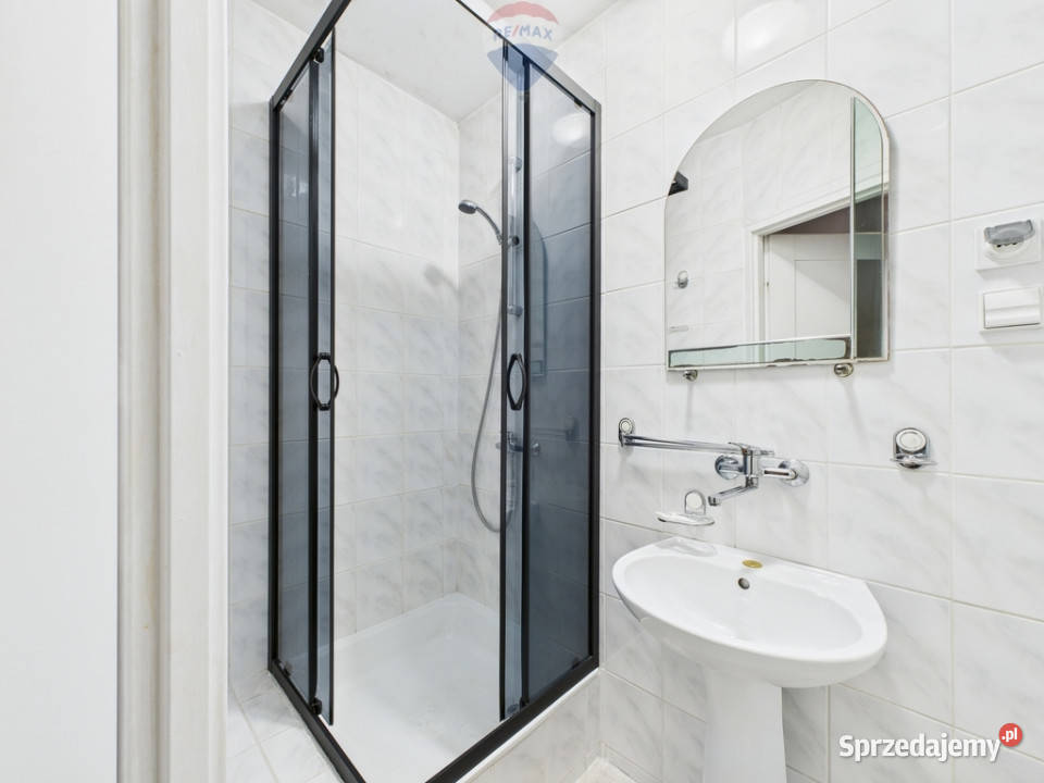 SPRZEDAŻY HOTEL REFLEKS TORUŃ Toruń