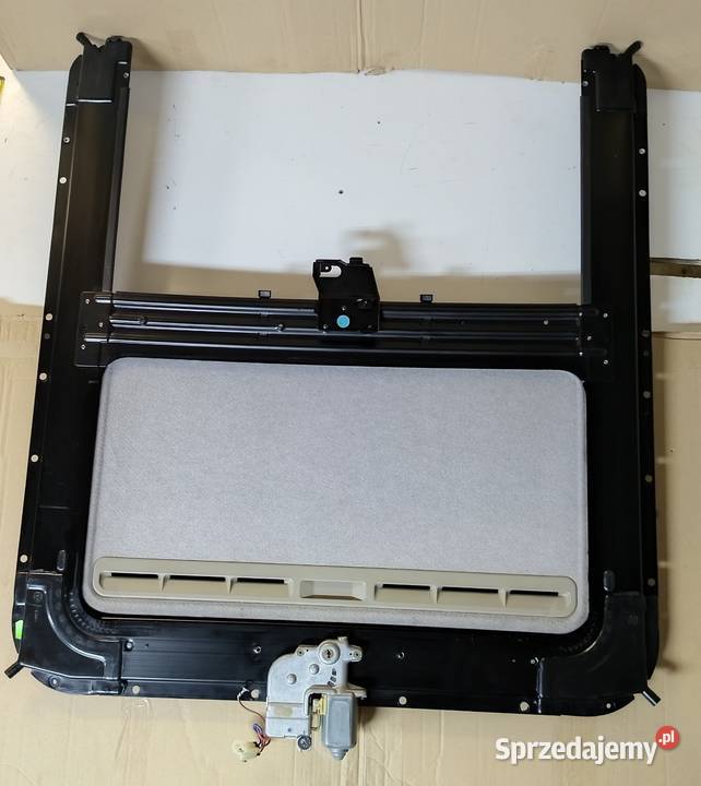SZYBERDACH SZKLANY ELEKTRYCZNY NISSAN TERRANO II Szyberdachy podkarpackie Krosno