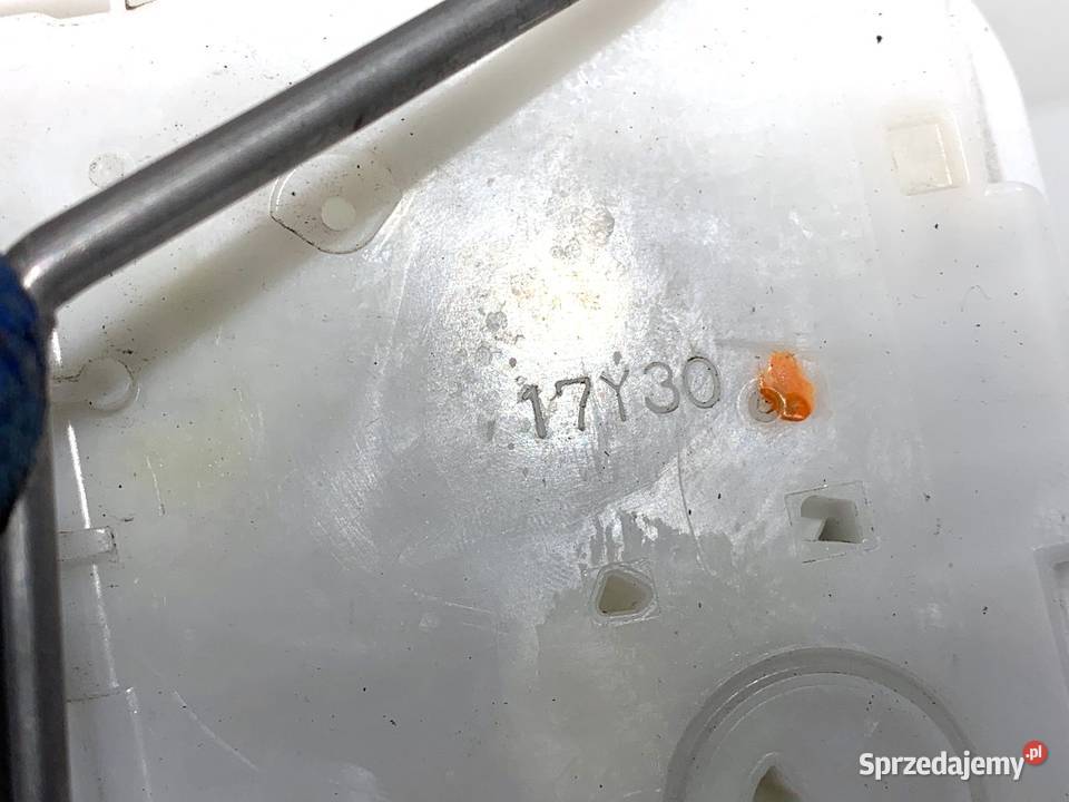 ZAMEK DRZWI PRAWY PRZÓD MITSUBISHI MIRAGE SPACE