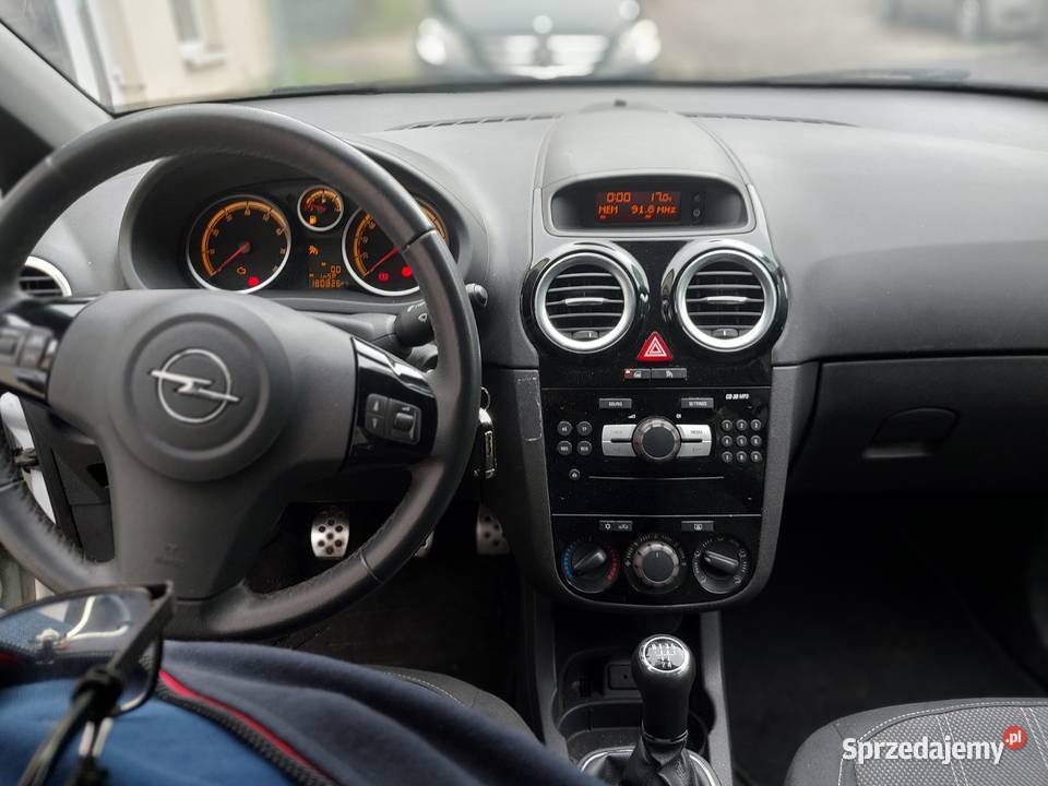 OPEL CORSA 14 I
