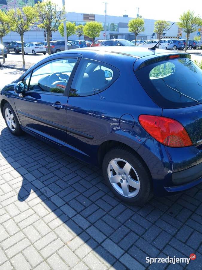 Peugeot 207 14 benzyna klima elektryczne lusterka Luboń
