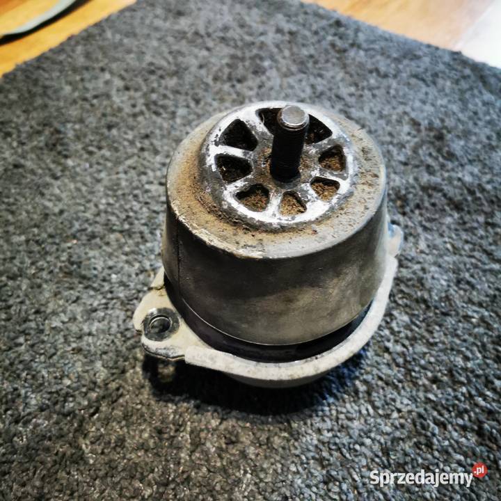 poduszka silnika 7L8199131A sprzedam