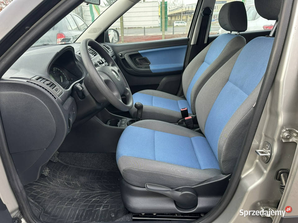 koda Fabia 12 benzynaSalon PolskaII Warszawa