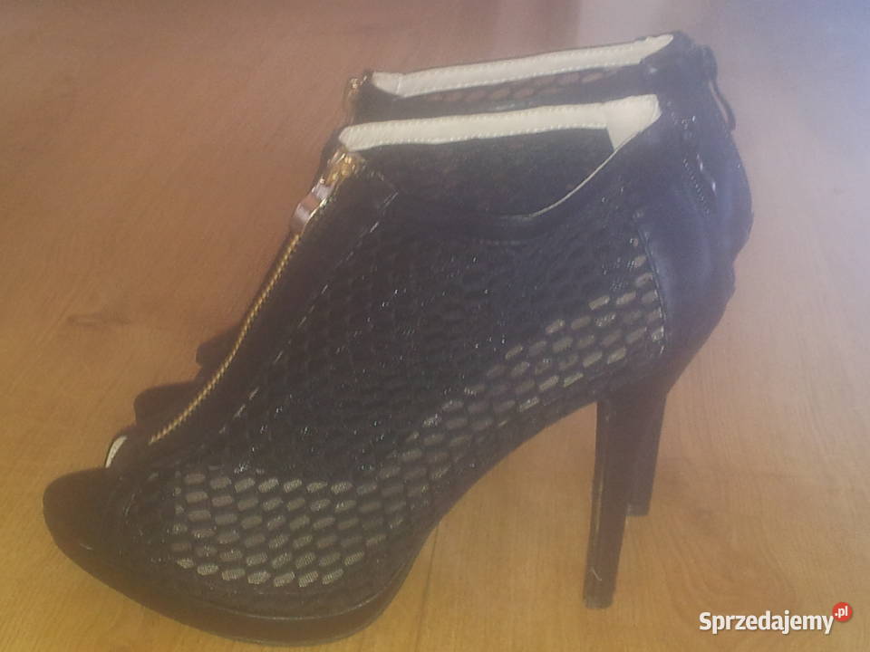 sprzedam buty