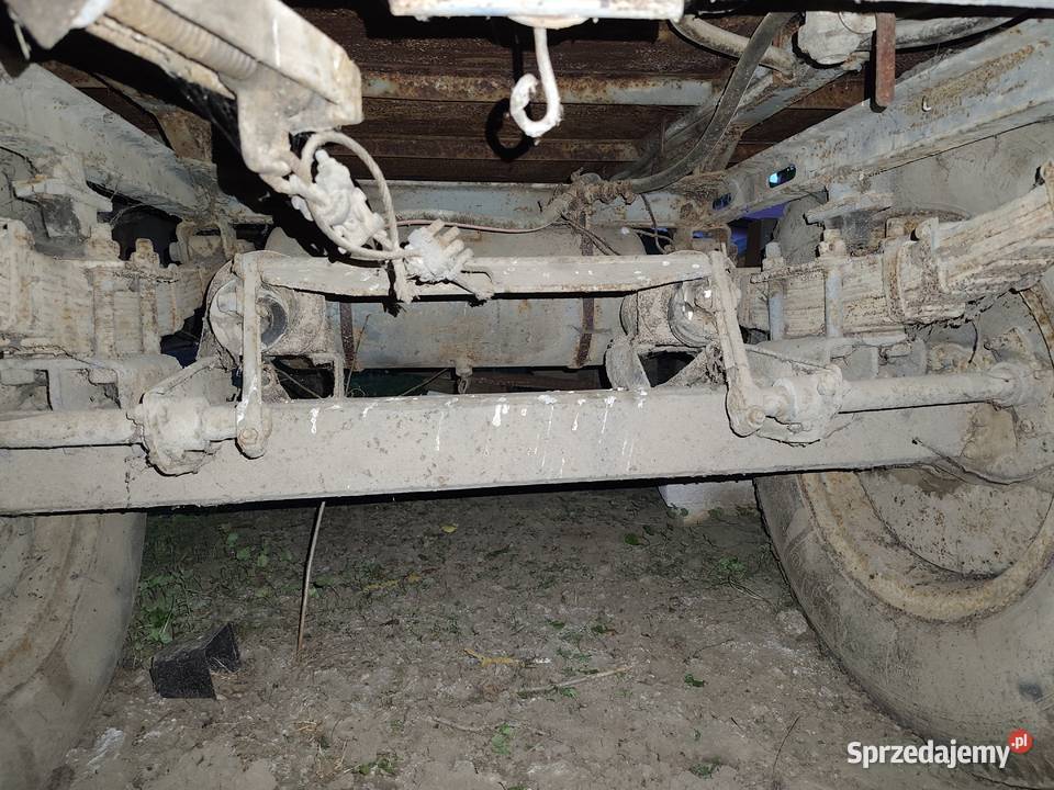 Przyczepa uszkodzony Wola Roźwienicka