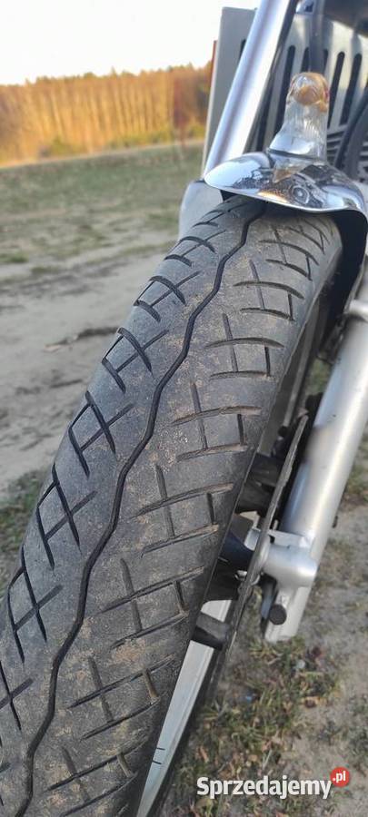Honda VF 750 C przygotowana do sezonu V4 82 kufry Kurzętnik