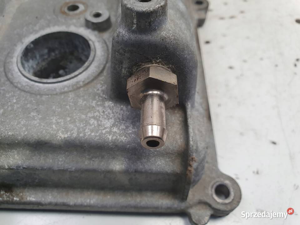 Toyota Yaris III 15 H POKRYWA ZAWORÓW 1NZ osobowe