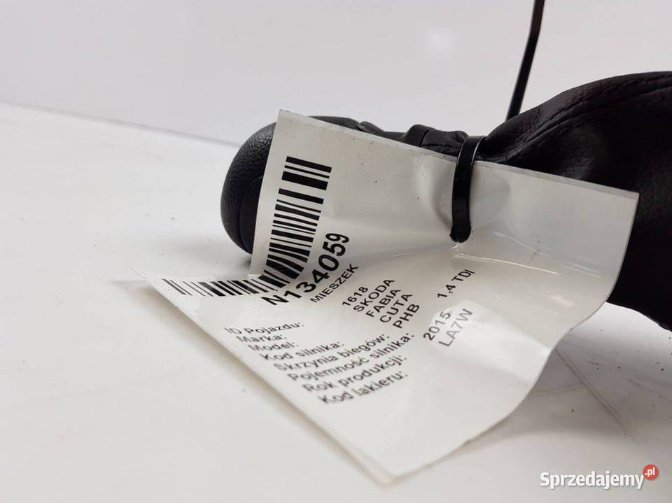 MIESZEK 6V0711113T SKODA FABIA III Części samochodowe Lipno