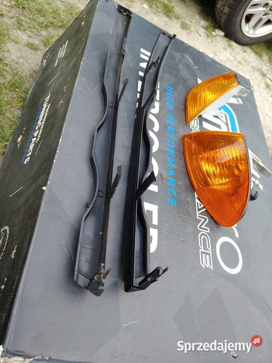 Bmw e46 przed lift listwy pod lampy przednie łódzkie Aleksandrów Łódzki