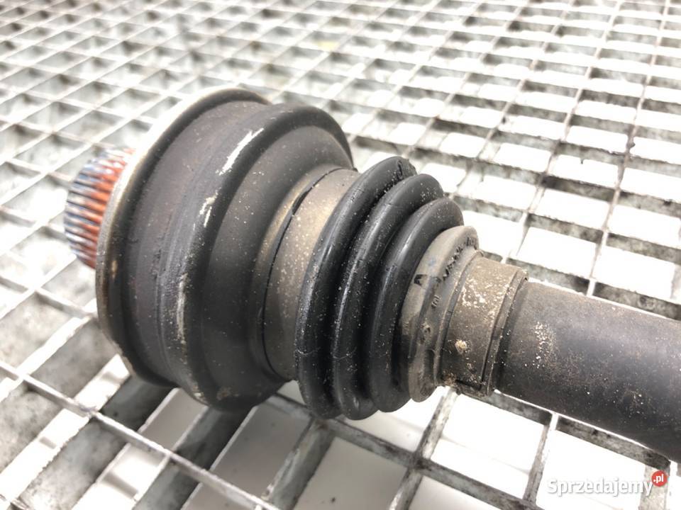 PÓŁOŚ PRAWY TYŁ AUDI A6 C8 4K0501204 20 204