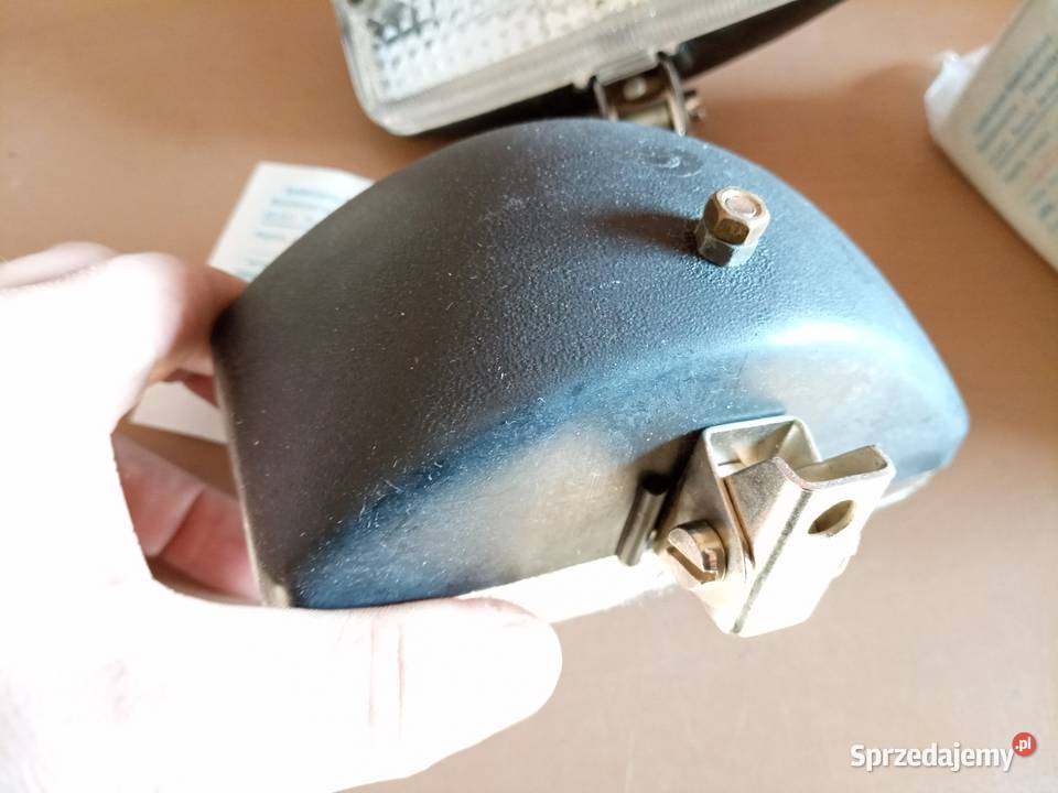 Lampa cofanie fiat polonez PRL Stalowa Wola