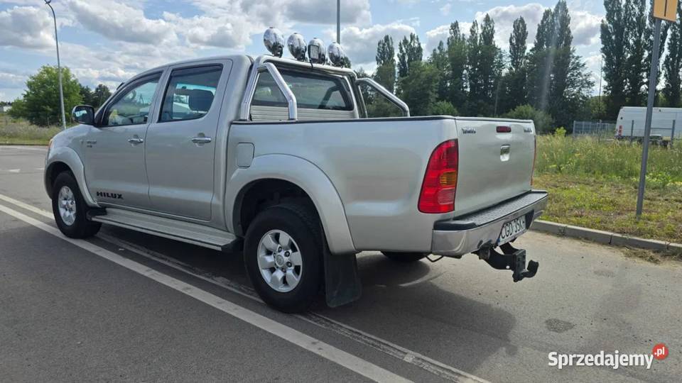 Toyota Hilux 25 D4D 120 oryginalny przebieg 2 Golub-Dobrzyń