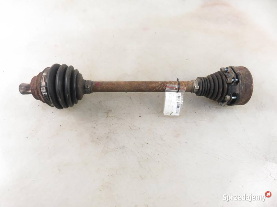 PÓŁOŚ LEWA VW GOLF V 16 FSI osobowe