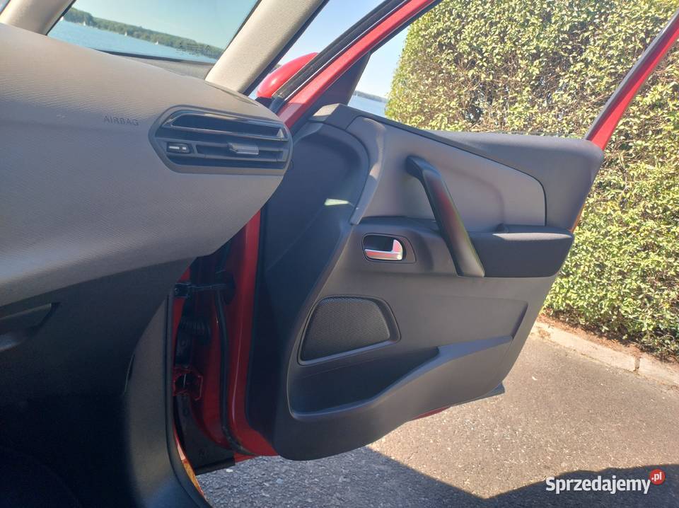 Citroen C4 Picasso czerwony