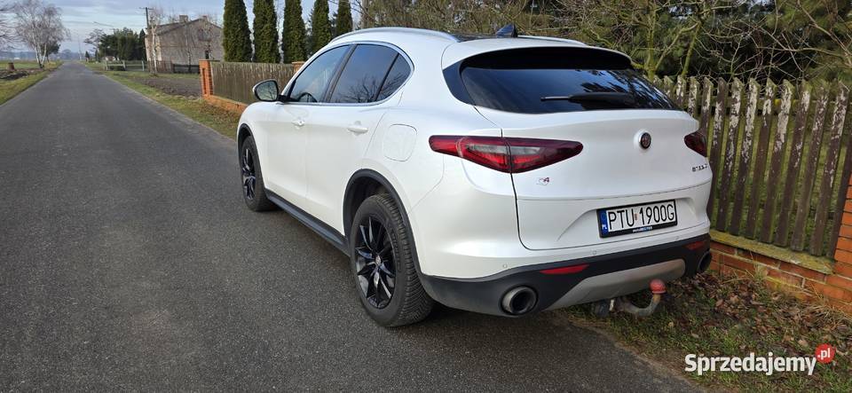Alfa Romeo Stelvio Turek